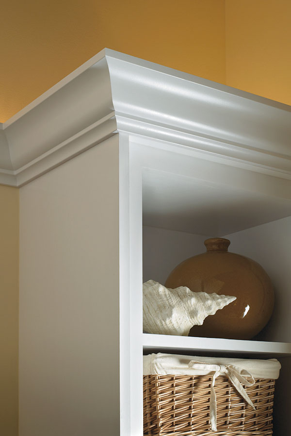 Decorative Crown Moulding